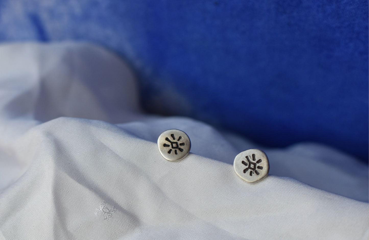 Boucles d'oreilles puce - Collection astrale