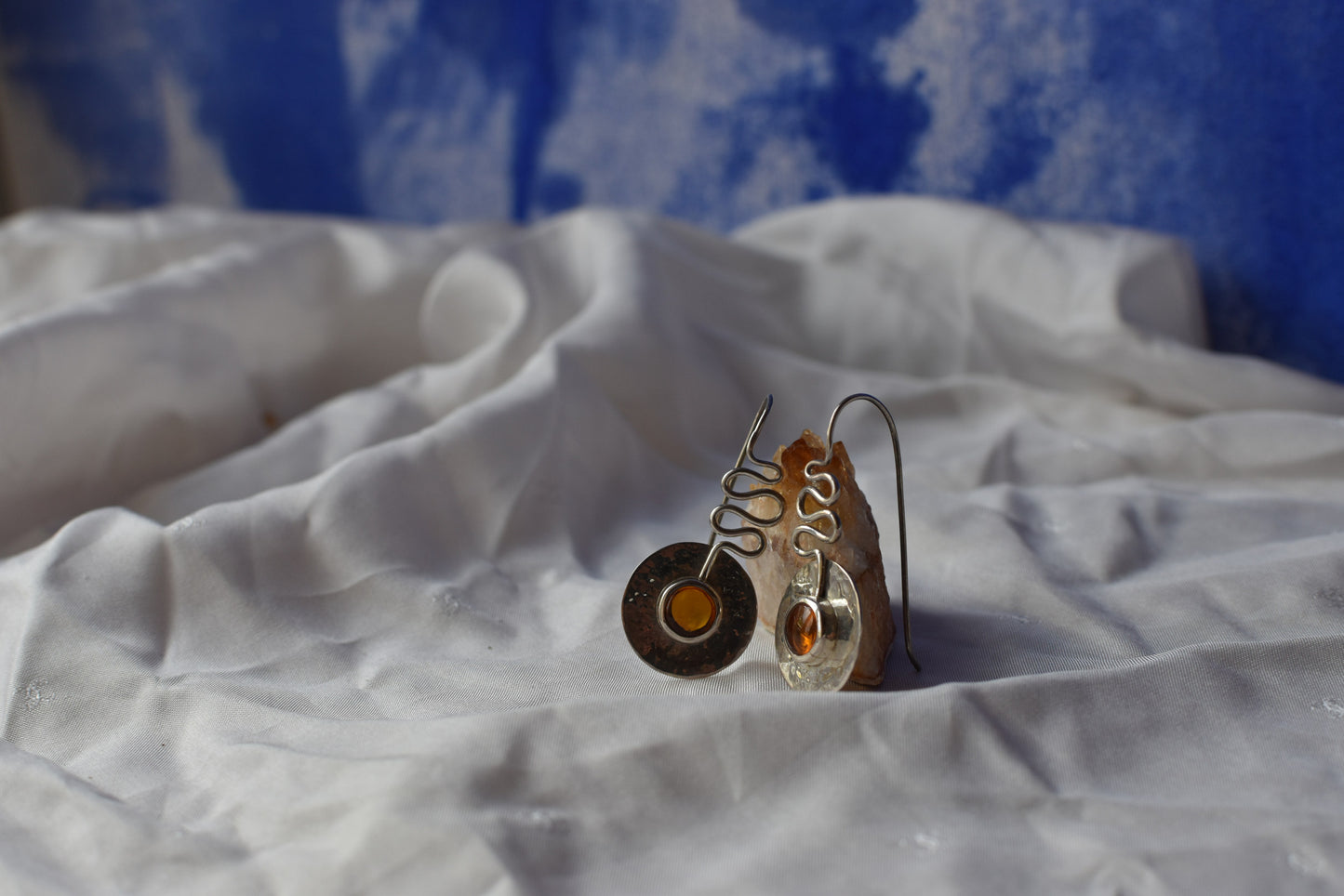 Boucles d'oreilles en argent et ambre - Le soleil ambré