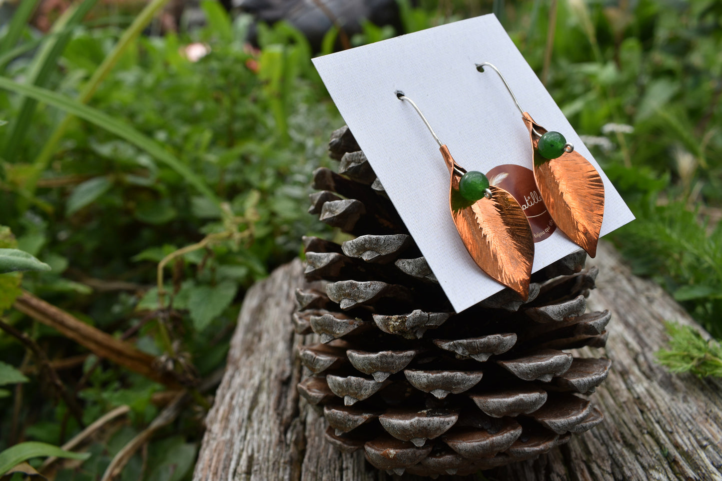 Boucle d'oreille feuille, le végétal à vos oreilles