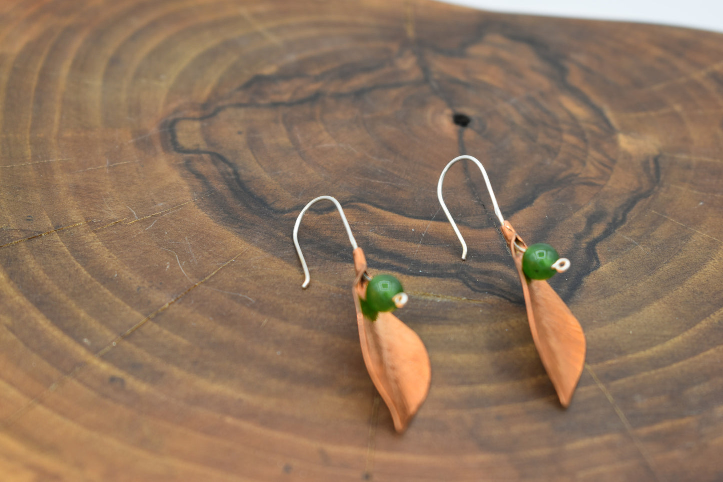 Boucle d'oreille feuille, le végétal à vos oreilles
