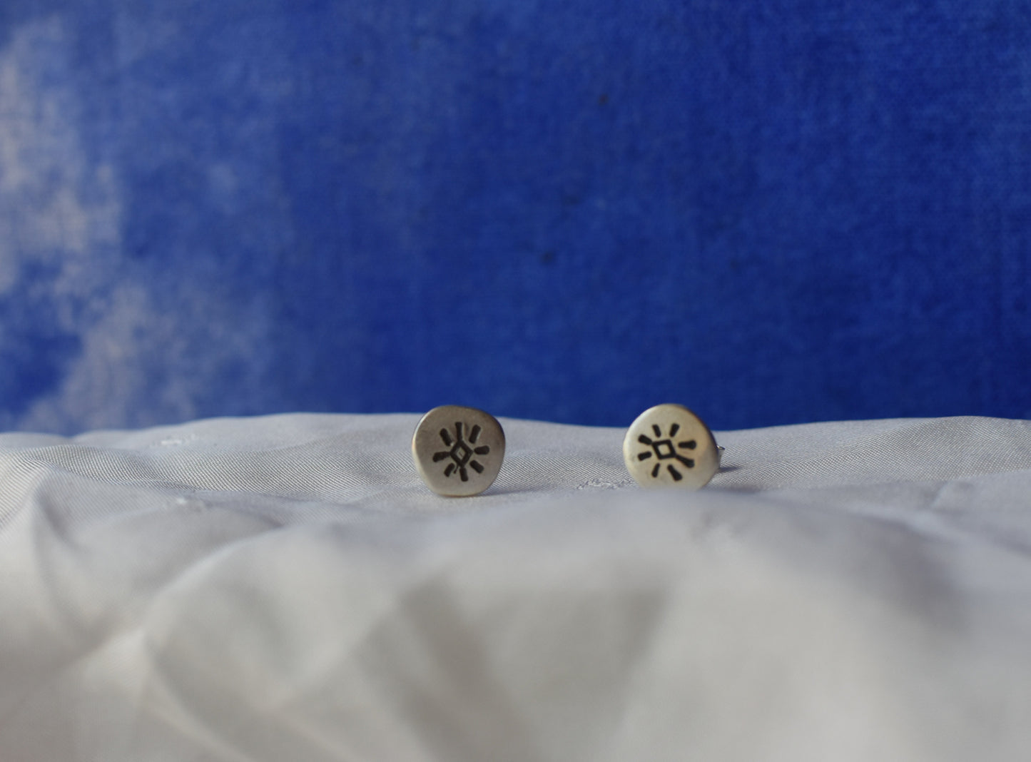 Boucles d'oreilles puce - Collection astrale