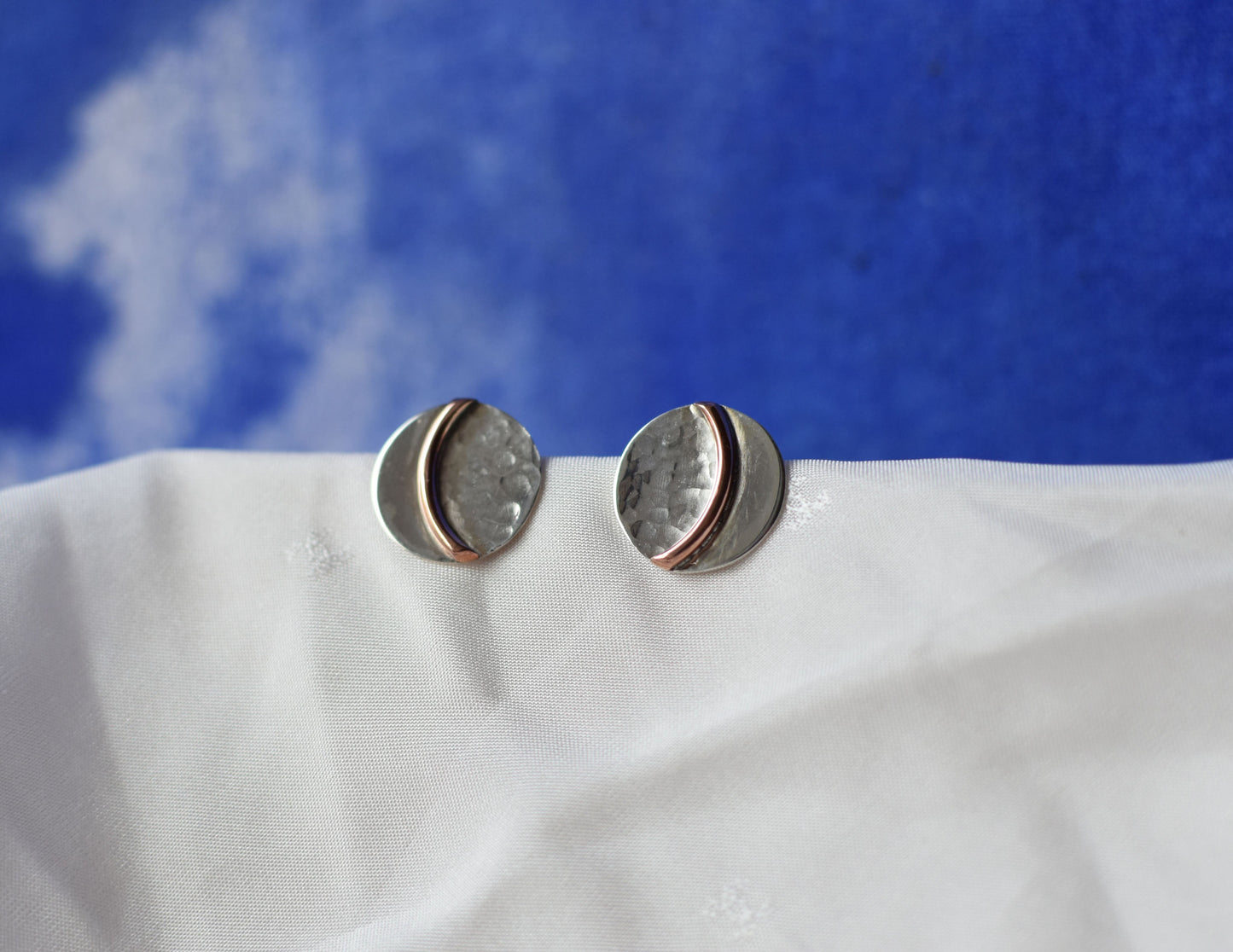 Boucles d'oreilles "solune" - Le cosmique aux oreilles